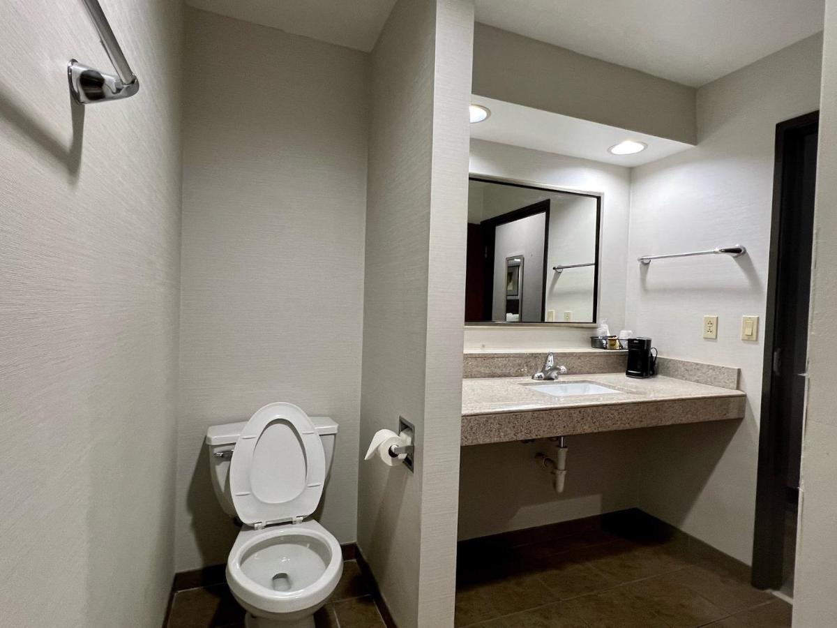 Hometowne Studios & Suites Washington Dış mekan fotoğraf