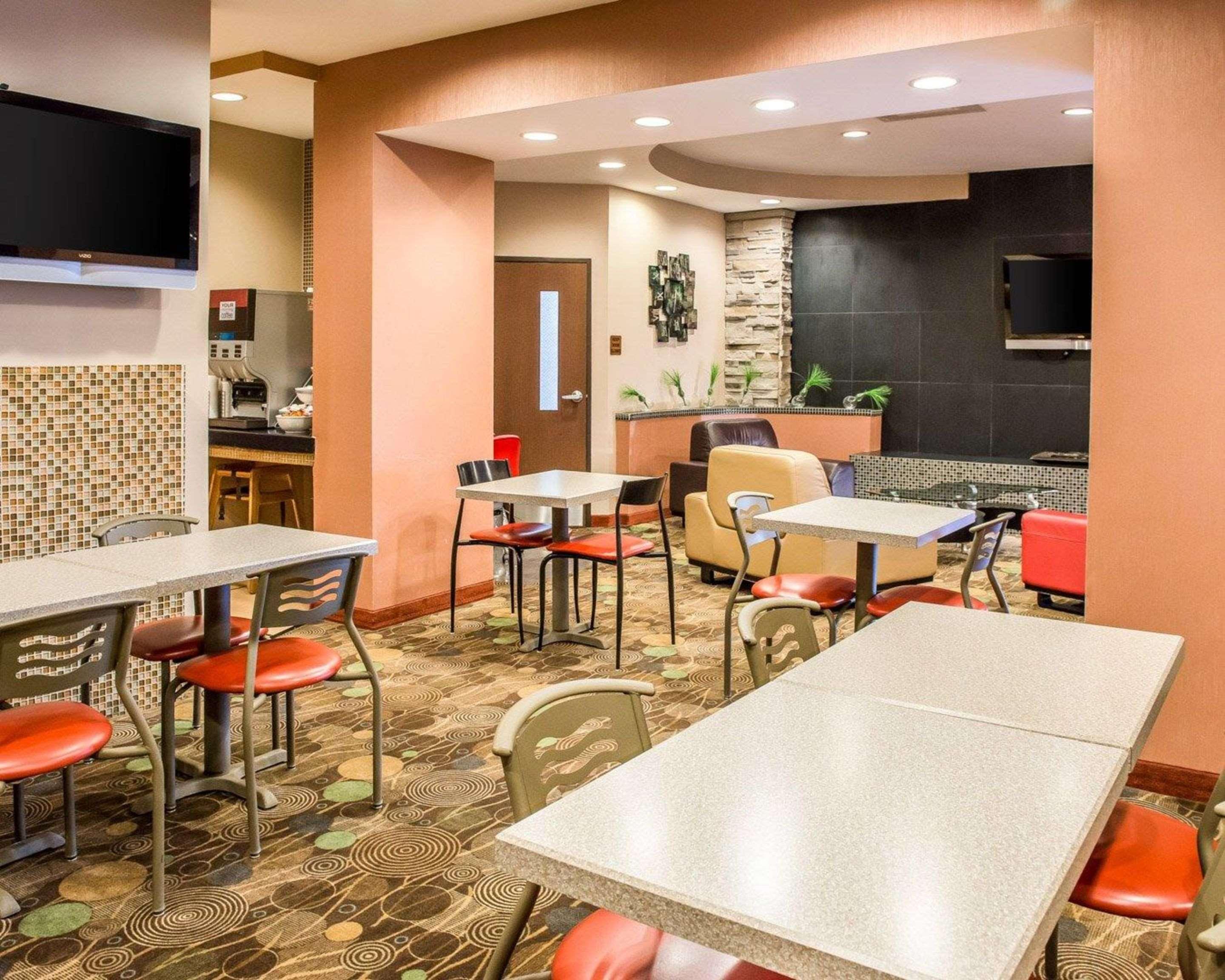 Hometowne Studios & Suites Washington Dış mekan fotoğraf